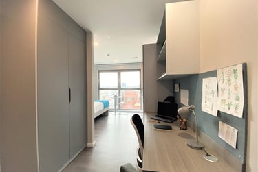 1 bed studio, Little Patrick Street, Holylands, Belfast, BT151BH - Image 8